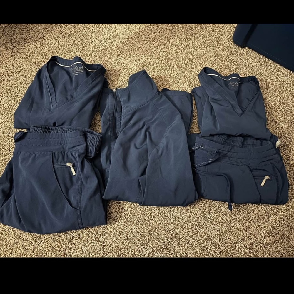 Navy Blue Scrub Set (Beyond Scrubs Brand)